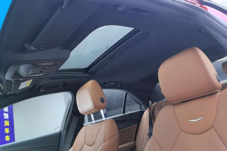 Used Cadillac CT4 2021 28T Luxury Model Headliner
