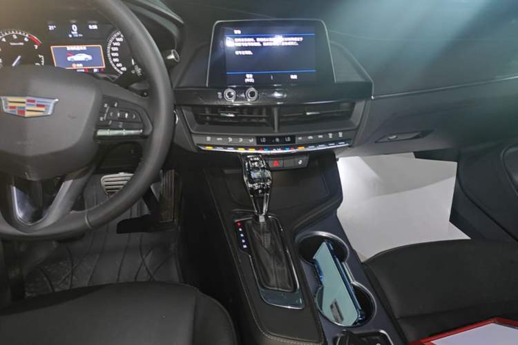 Used Cadillac CT4 2022 28T Luxury Edition Audio And AC Panel