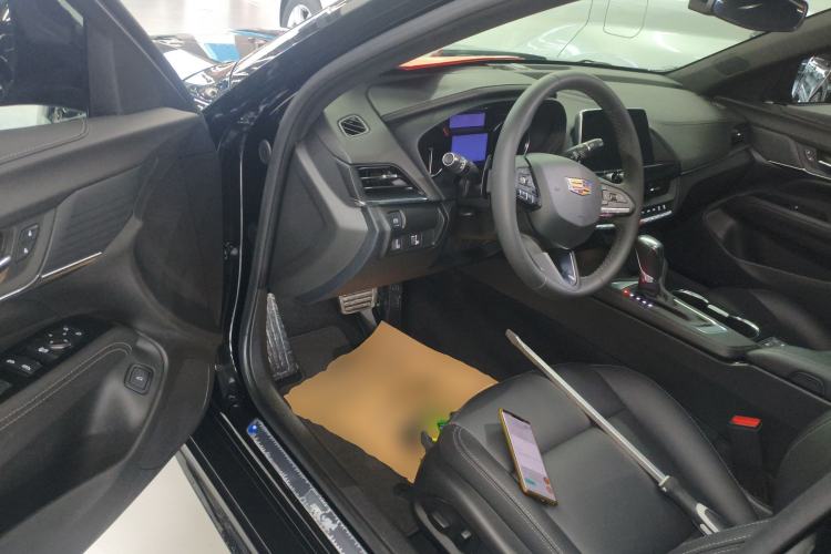 Used Cadillac CT4 2022 28T Fashion Edition Driver Seat