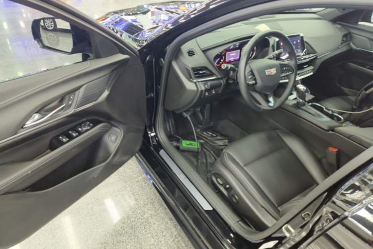 Used Cadillac CT4 2022 28T Fashion Edition Driver Seat