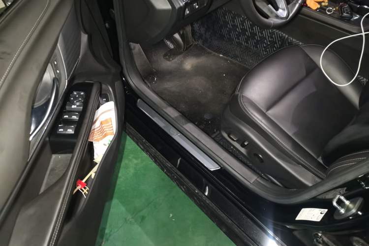 Used Cadillac CT4 2022 28T Fashion Edition Driver Seat