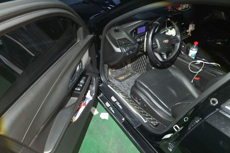 Used Cadillac CT4 2022 28T Luxury Edition Driver Seat