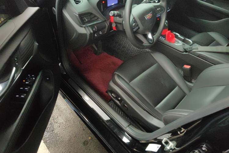 Used Cadillac CT4 2022 28T Fashion Edition Driver Seat