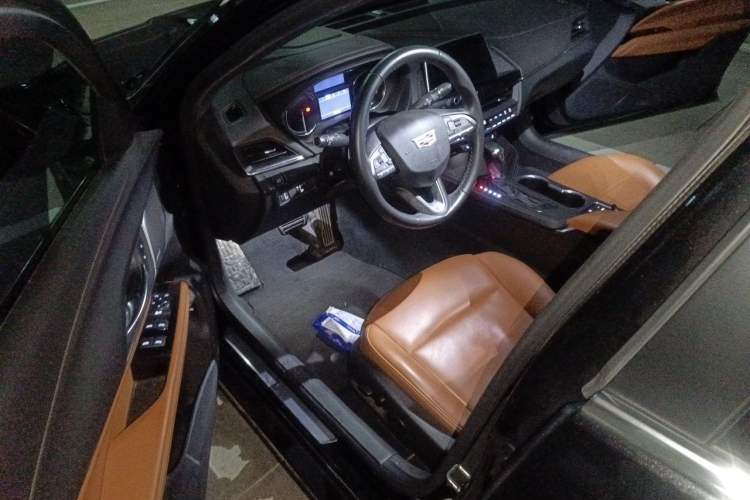Used Cadillac CT4 2022 28T Luxury Edition Driver Seat