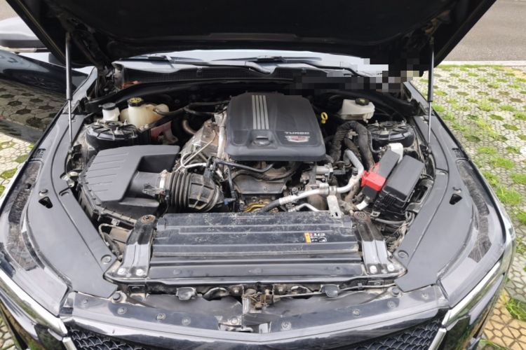 Used Cadillac CT4 2022 28T Fashion Edition Engine Bay