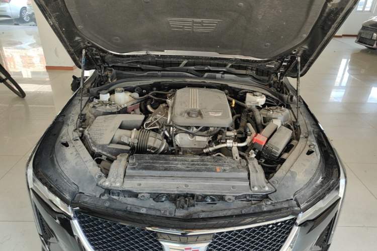 Used Cadillac CT4 2022 28T Fashion Edition Engine Bay