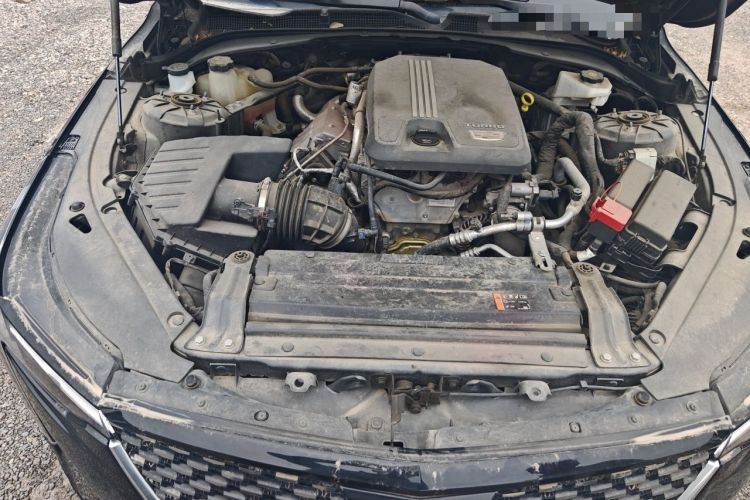 Used Cadillac CT4 2022 28T Luxury Edition Engine Bay
