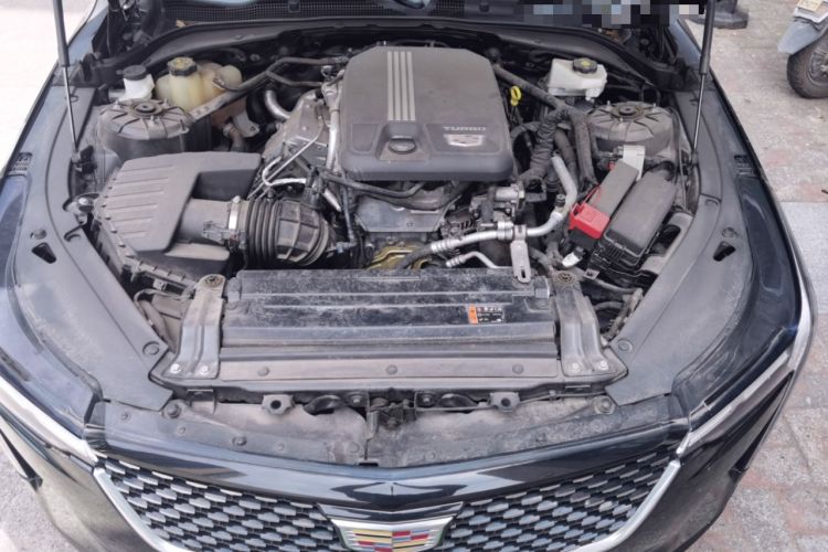 Used Cadillac CT4 2022 28T Luxury Edition Engine Bay