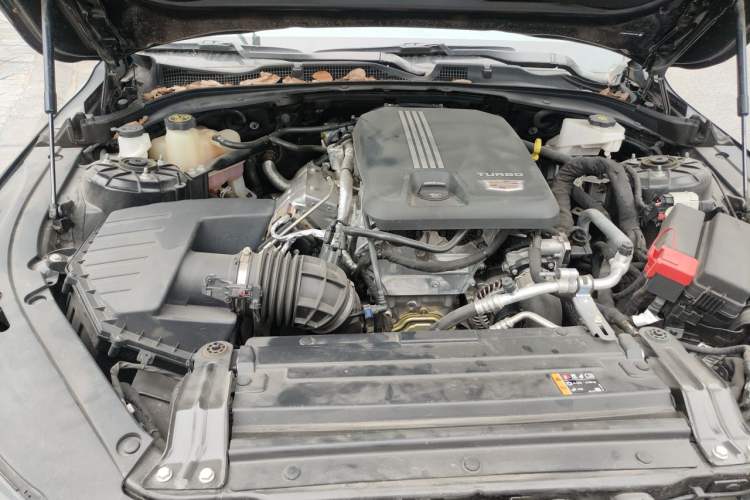 Used Cadillac CT4 2022 28T Luxury Edition Engine Bay