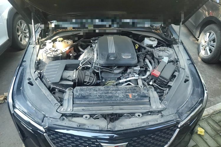 Used Cadillac CT4 2022 28T Luxury Edition Engine Bay