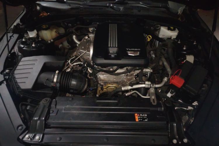 Used Cadillac CT4 2022 28T Luxury Edition Engine Bay