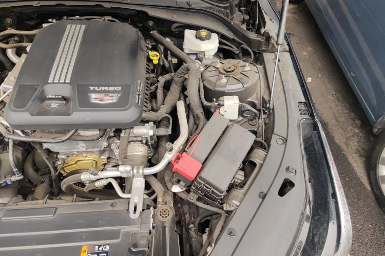 Used Cadillac CT4 2022 28T Fashion Edition Engine Bay Left