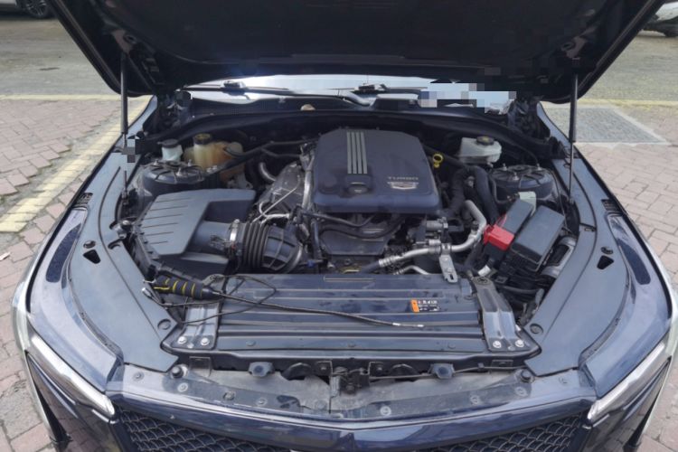 Used Cadillac CT4 2022 28T Luxury Edition Engine Bay