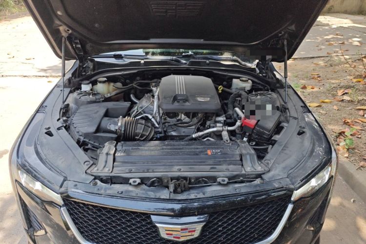 Used Cadillac CT4 2022 28T Fashion Edition Engine Bay