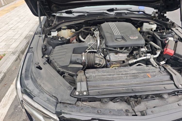 Used Cadillac CT4 2022 28T Prestige Edition Engine Bay Right