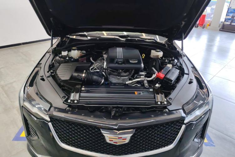 Used Cadillac CT4 2022 28T Fashion Edition Engine Bay