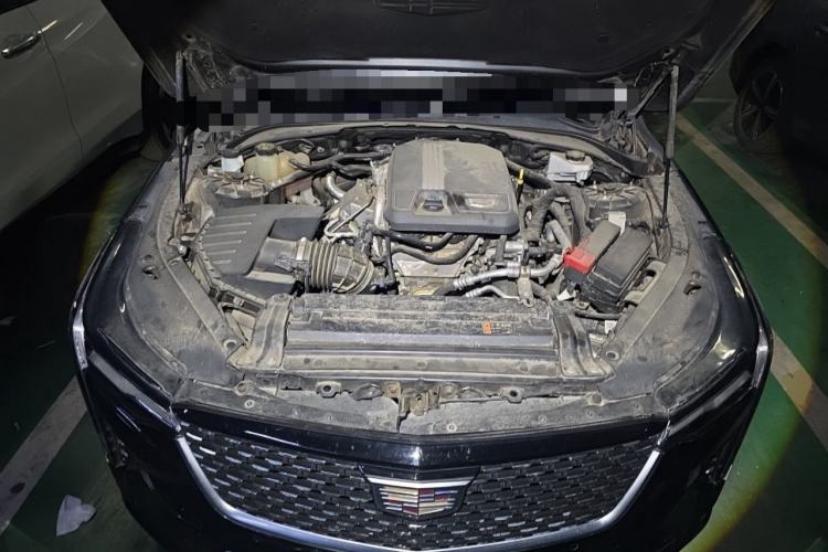 Used Cadillac CT4 2022 28T Luxury Edition Engine Bay