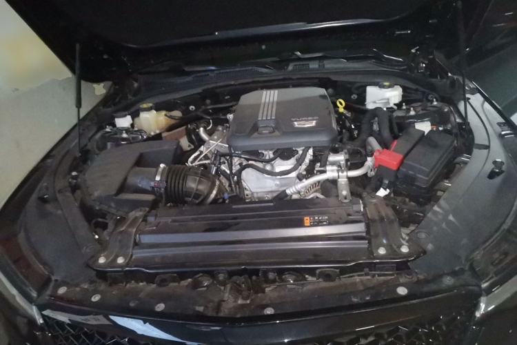 Used Cadillac CT4 2022 28T Luxury Edition Engine Bay
