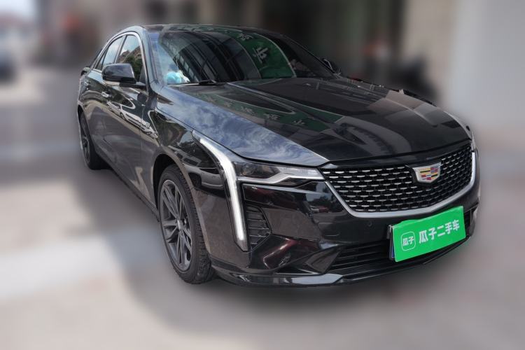 Used Cadillac CT4 2022 28T Luxury Edition Front Right 45 Deg