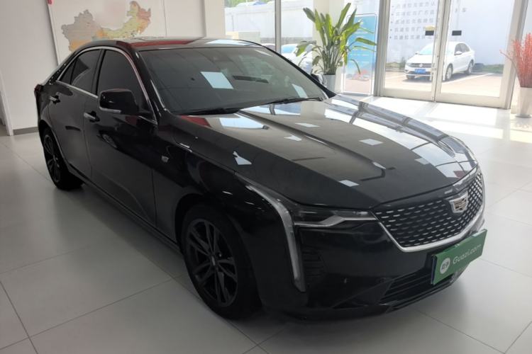 Used Cadillac CT4 2022 28T Luxury Edition Front Right 45 Deg