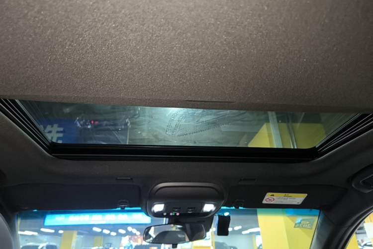 Used Cadillac CT4 2022 28T Luxury Edition Headliner
