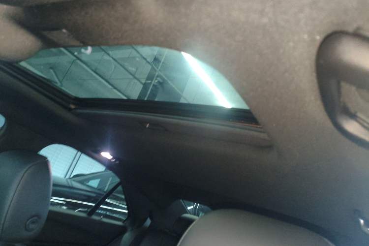 Used Cadillac CT4 2022 28T Fashion Edition Headliner