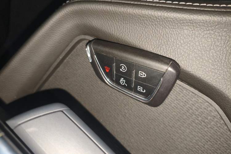 Used Cadillac CT4 2022 28T Fashion Edition Interior 1