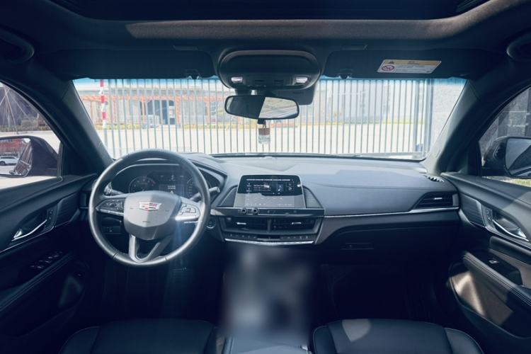 Used Cadillac CT4 2022 28T Fashion Edition Interior 2