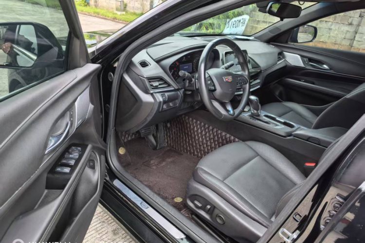 Used Cadillac CT4 2022 28T Luxury Edition Interior 2