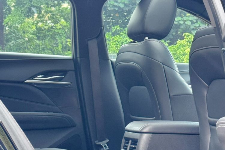 Used Cadillac CT4 2022 28T Luxury Edition Interior 2