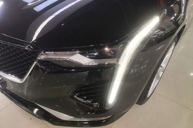 Used Cadillac CT4 2022 28T Fashion Edition Left Front Headlight