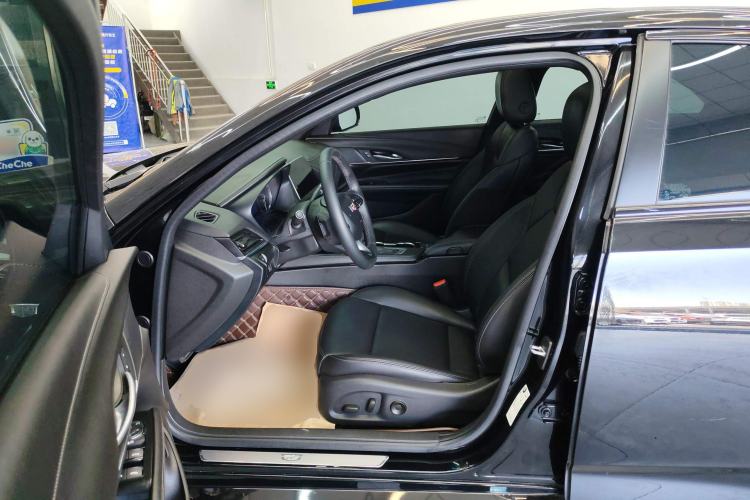 Used Cadillac CT4 2022 28T Fashion Edition Left Front Seat