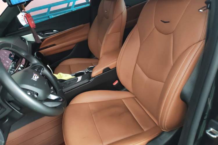 Used Cadillac CT4 2022 28T Luxury Edition Left Front Seat