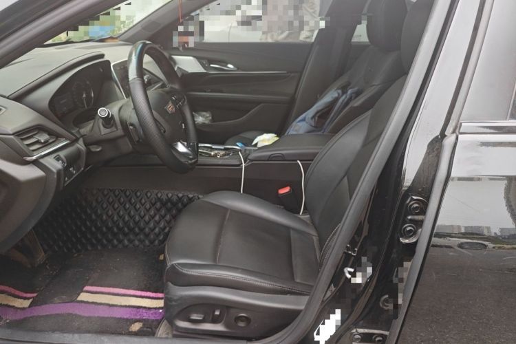 Used Cadillac CT4 2022 28T Luxury Edition Left Front Seat