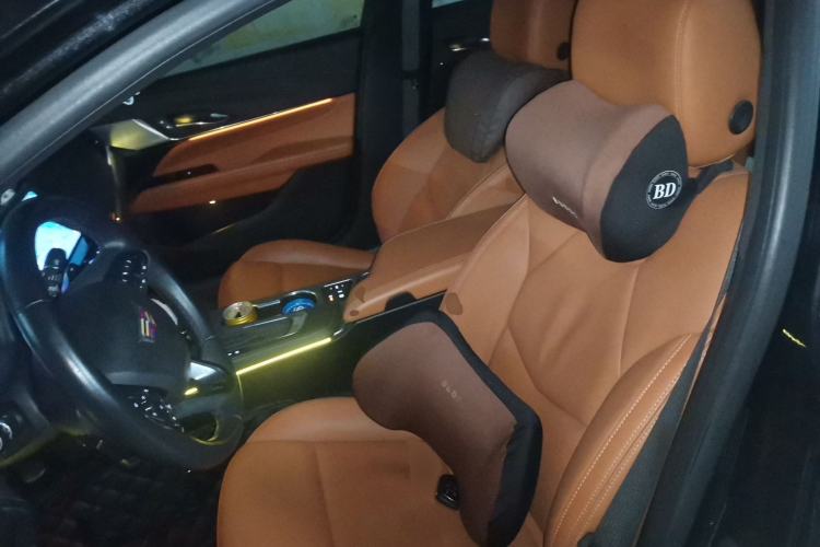 Used Cadillac CT4 2022 28T Luxury Edition Left Front Seat