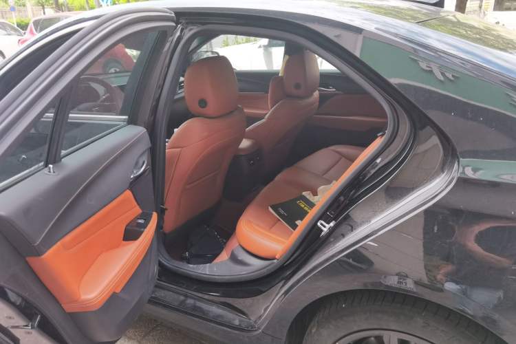Used Cadillac CT4 2022 28T Luxury Edition Left Rear Seat