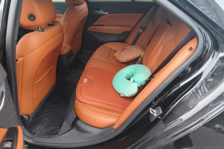 Used Cadillac CT4 2022 28T Luxury Edition Left Rear Seat