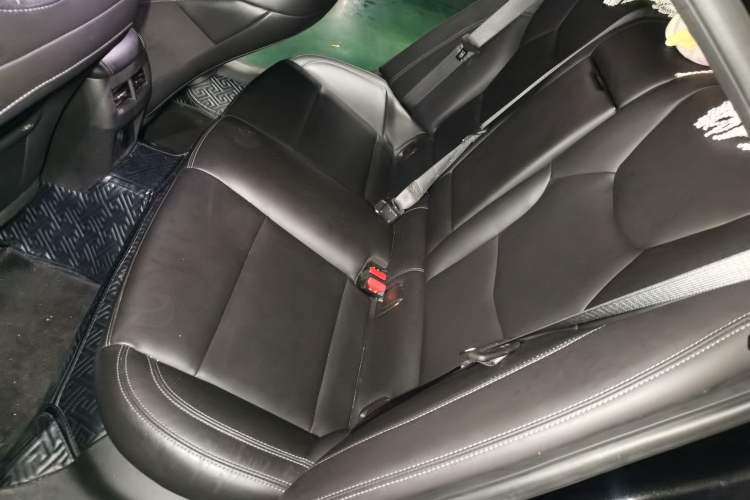 Used Cadillac CT4 2022 28T Fashion Edition Left Rear Seat