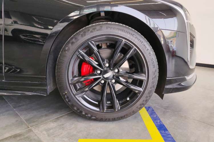 Used Cadillac CT4 2022 28T Fashion Edition Left Rear Wheel Hub