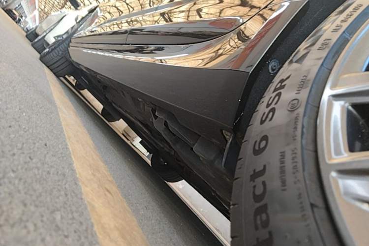 Used Cadillac CT4 2022 28T Luxury Edition Left Side Sill