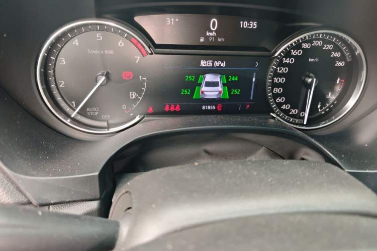 Used Cadillac CT4 2022 28T Fashion Edition Odometer Close Up
