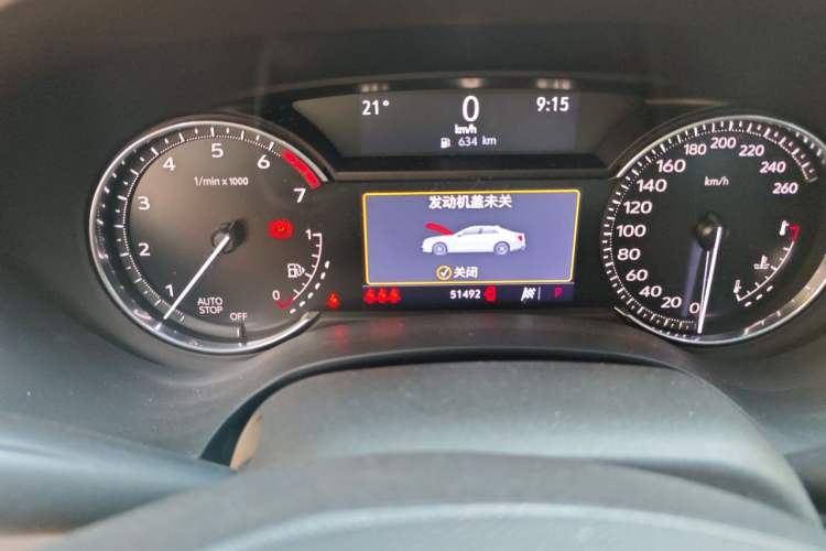Used Cadillac CT4 2022 28T Fashion Edition Odometer Close Up
