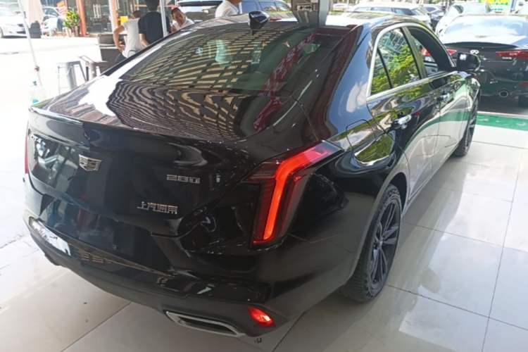 Used Cadillac CT4 2022 28T Luxury Edition Rear Right 45 Deg