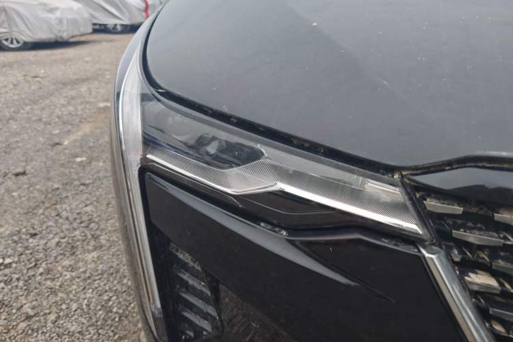 Used Cadillac CT4 2022 28T Luxury Edition Right Front Headlight