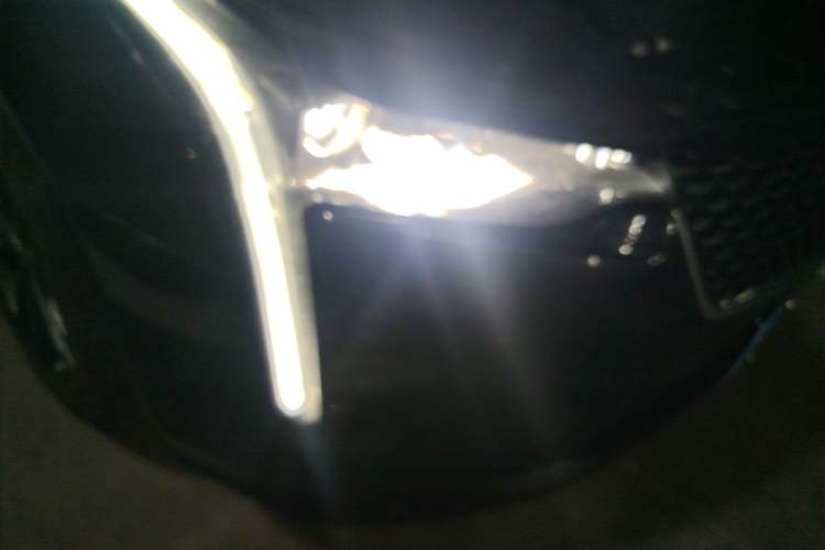 Used Cadillac CT4 2022 28T Luxury Edition Right Front Headlight