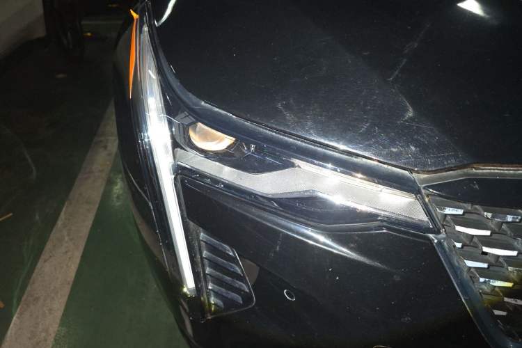 Used Cadillac CT4 2022 28T Luxury Edition Right Front Headlight