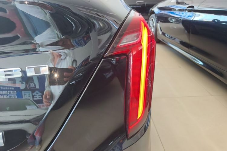 Used Cadillac CT4 2022 28T Luxury Edition Right Rear Taillight