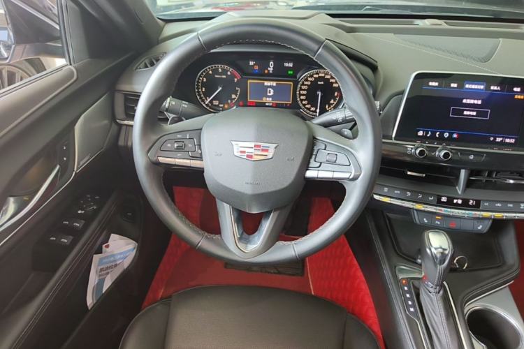Used Cadillac CT4 2022 28T Luxury Edition Steering Wheel