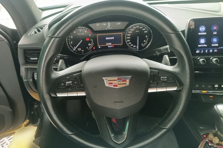 Used Cadillac CT4 2022 28T Prestige Edition Steering Wheel