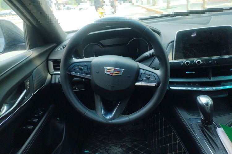Used Cadillac CT4 2022 28T Fashion Edition Steering Wheel
